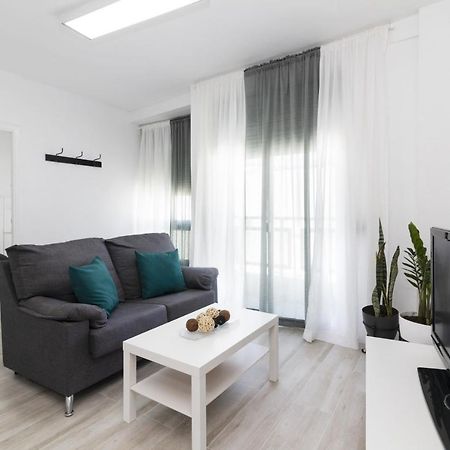 Homeforguest Amplio Apartamento En El Centro De Santa Cruz Dış mekan fotoğraf