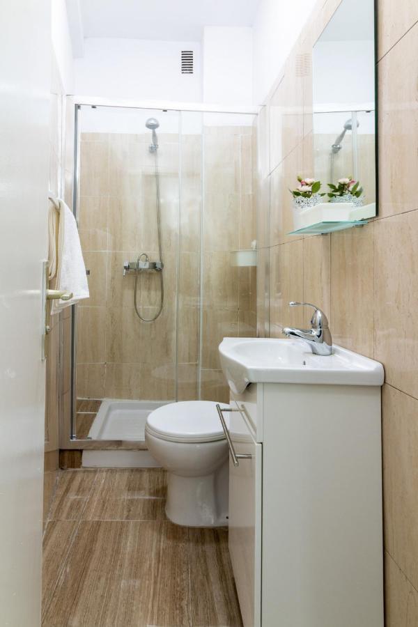 Homeforguest Amplio Apartamento En El Centro De Santa Cruz Dış mekan fotoğraf