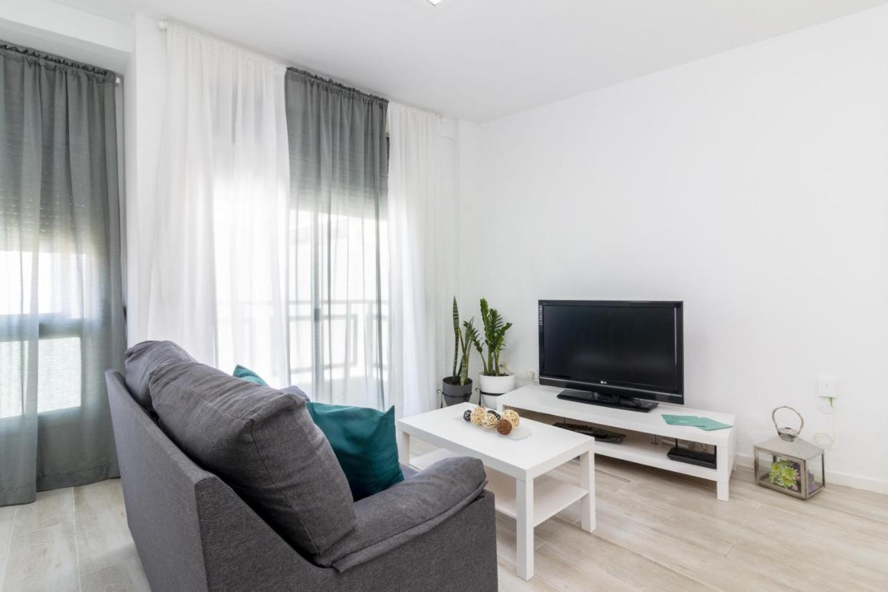 Homeforguest Amplio Apartamento En El Centro De Santa Cruz Dış mekan fotoğraf